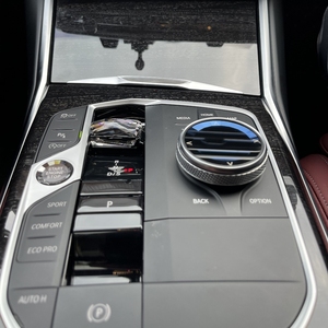 <span class=keywords><strong>Pommeau</strong></span> <span class=keywords><strong>de</strong></span> levier <span class=keywords><strong>de</strong></span> <span class=keywords><strong>vitesse</strong></span> Vstar Crystal pour BMW i4 G26 2023-2024 Accessoires <span class=keywords><strong>de</strong></span> voiture <span class=keywords><strong>de</strong></span> remplacement <span class=keywords><strong>de</strong></span> tête 4PCS In 1 Set Upgrade - Product Image 5