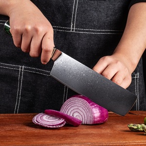 Couteau de cuisine en acier Damas KEENHOPE, 67 couches, cœur VG10, couteau Nakiri de 7 pouces, manche en résine composite et acrylique - Product Image 4