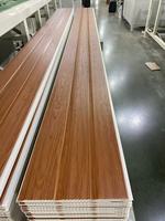 Vente en gros d'usine Panneau de plafond moderne en PVC Panneau de plafond en PVC Panneau stratifié en PVC