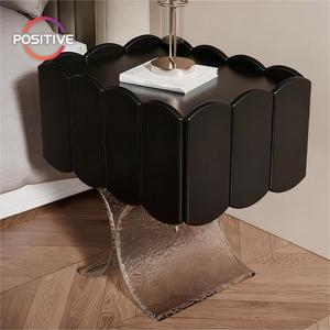 Table de chevet moderne à bord festonné, plateau en bois noir, base en acrylique, design minimaliste, table de chevet artistique, mesa de noche - Product Image 1