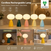Lampe de table champignon rechargeable en céramique avec abat-jour en verre, USB-C, 3 températures de couleur, tactile, intensité réglable, sans fil, simple, pour hôtel et restaurant