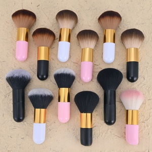 Grand pinceau de maquillage noir multifonctionnel pour fond de teint, outil de beauté - Product Image 5