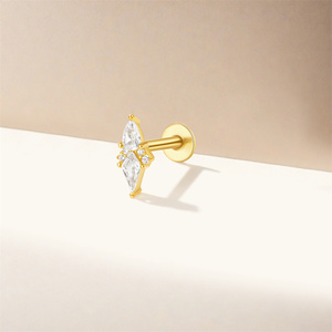 Pendientes de Plata de Ley 925 con Zirconia Triangular - Product Image 6