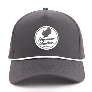 Toppa di gomma impermeabile Logo 5 pannello poliestere cappello sportivo personalizzato di alta qualità foro di taglio Laser perforato corda berretto da Baseball