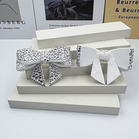 Vente en gros usine : Pinces à cheveux nœud et patchs en strass à coudre en forme de fleur 3D en verre pour chaussures, vêtements, sacs, couleur et taille personnalisables