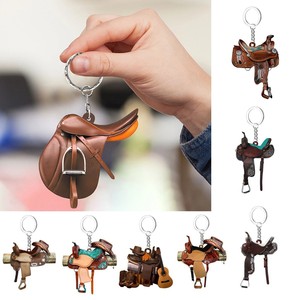Nova Chegada: Chaveiro de Acrílico com Pingente de Sela de Cowboy Ocidental e Sela de Cowgirl para Homens e Mulheres - Product Image 1
