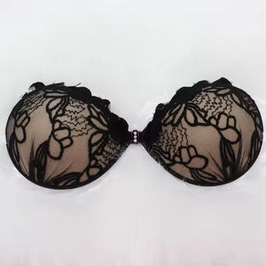 <span class=keywords><strong>Reggiseno</strong></span> di <span class=keywords><strong>pizzo</strong></span> <span class=keywords><strong>senza</strong></span> <span class=keywords><strong>spalline</strong></span> di nuovo Design all'ingrosso Sexy Lingerie nascosta toppa sul petto Pull up <span class=keywords><strong>reggiseno</strong></span> per capezzoli - Product Image 2