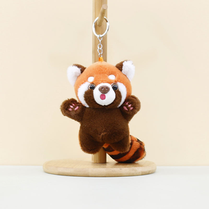Juguete de peluche con colgante de mapache bonito al por mayor, muñeco de Panda rojo suave y encantador, animal de peluche personalizado para regalo de promoción - Product Image 3