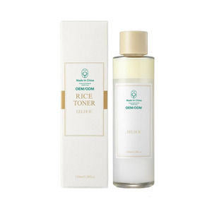 Tonique facial éclaircissant au riz pour éclaircir la peau, hydrater et lutter contre les poils incarnés - Product Image 1