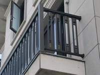 Rampes en aluminium de conception moderne pour le balcon et les escaliers Balustrades simples de logement pour des villas
