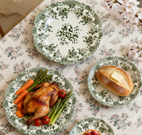 Assiettes en porcelaine fine à motifs floraux, best-sellers pour les hôtels, les restaurants et les présentoirs de mariage
