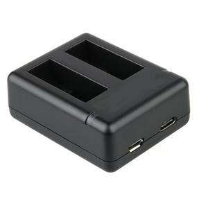 <span class=keywords><strong>Chargeur</strong></span> de batterie à double port 4.4V 800mA pour <span class=keywords><strong>chargeur</strong></span> de caméra <span class=keywords><strong>rapide</strong></span> de batterie de caméra d'<span class=keywords><strong>action</strong></span> GPros - Product Image 1