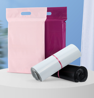 Pochette d'expédition robuste en polyéthylène avec poignée découpée renforcée, sac d'expédition auto-adhésif pour fabricants de vêtements