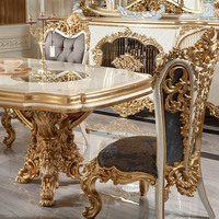 Table de salle à manger sculptée en bois massif de luxe européen meubles rétro personnalisés feuille d'or design traditionnel pour hôtel villa salle à manger