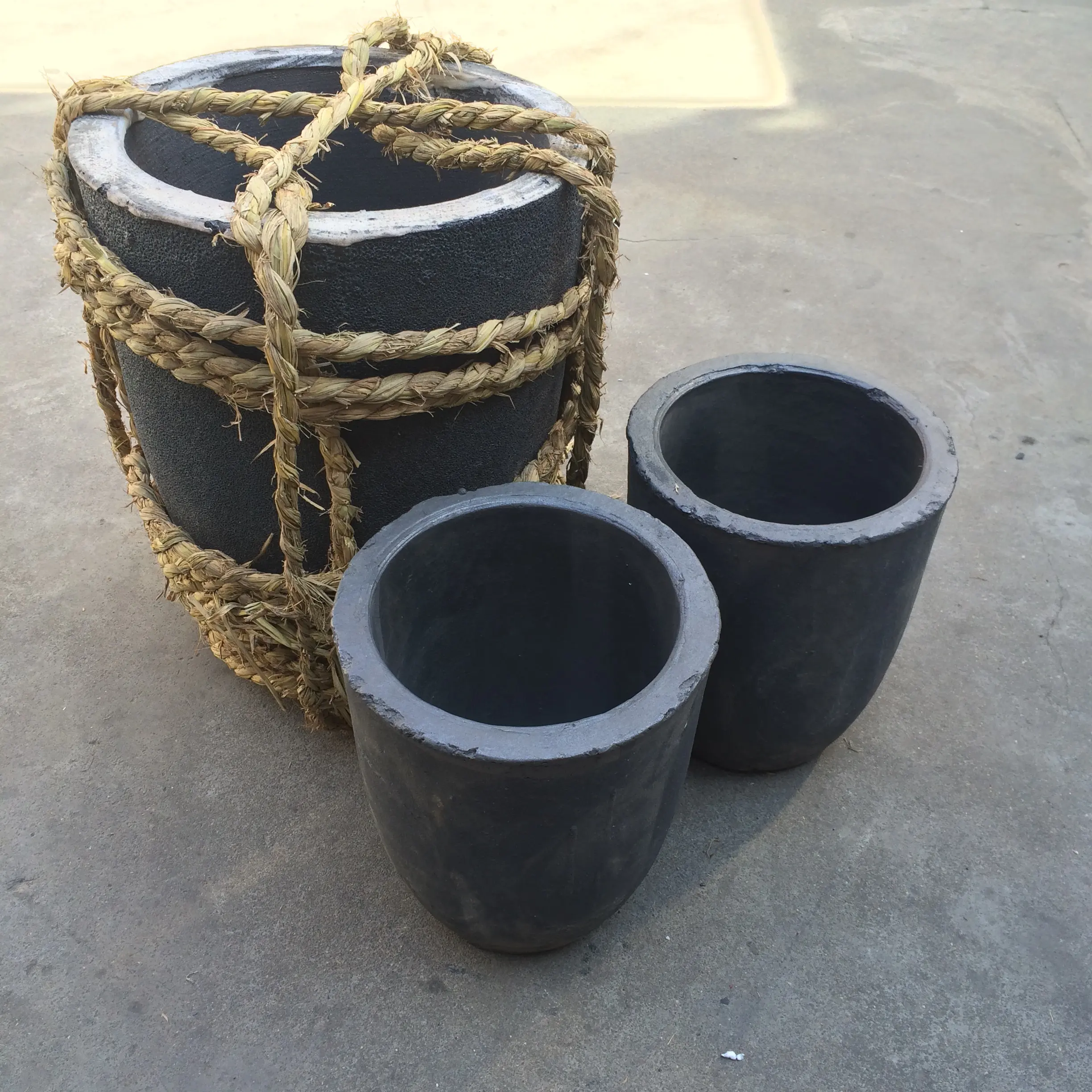 50kg clay graphite crucible for melting metal