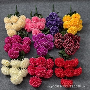 Chrysanthème à sept têtes super <span class=keywords><strong>grand</strong></span> format <span class=keywords><strong>de</strong></span> 13 cm, arrangement floral artificiel moulé par injection, spécialement conçu pour le Qingming - Product Image 5