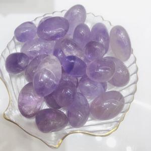Cristalli di fengshui di <span class=keywords><strong>pietra</strong></span> burattata <span class=keywords><strong>ametista</strong></span> lavanda <span class=keywords><strong>viola</strong></span> chiaro all'ingrosso di alta qualità che curano la <span class=keywords><strong>pietra</strong></span> preziosa per la decorazione - Product Image 2