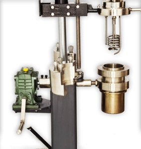 Componentes <span class=keywords><strong>de</strong></span> núcleo <span class=keywords><strong>de</strong></span> inclinación <span class=keywords><strong>de</strong></span> elevación <span class=keywords><strong>de</strong></span> autoclave <span class=keywords><strong>de</strong></span> reactor agitado <span class=keywords><strong>de</strong></span> acero inoxidable <span class=keywords><strong>de</strong></span> <span class=keywords><strong>laboratorio</strong></span> <span class=keywords><strong>de</strong></span> alta presión que incluyen motor <span class=keywords><strong>de</strong></span> recipiente a presión - Product Image 6