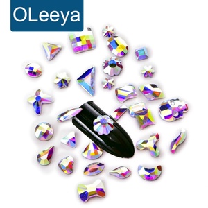 OLeeya Vente en gros d'usine Verre de qualité K9 1440 pièces Formes fantaisie Cristal AB Hot Fix Strass pour la décoration d'ongles - Product Image 2