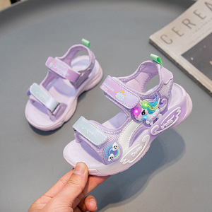 Sandales pour filles semelle souple en PVC antidérapant chaussures de plage décontractées pour enfants dessin animé princesse design pour l'école - Product Image 4