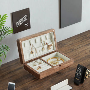 Роскошный черный орех деревянный ящик для хранения ювелирных изделий мелкий бархат для ожерелья и кольца портативный деревянный аксессуар настенные знаки деревянные поделки - Product Image 4