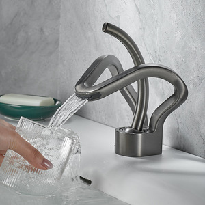 Rubinetto per Lavabo a Cascata Minimalista Moderno con Valvola in Ceramica, Elettroplaccato, Monoforo, Montaggio su Piano, Colore Bianco <span class=keywords><strong>Latte</strong></span> - Product Image 3