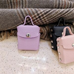 Porte-monnaie pliable en cuir PU à motif totem avec rivets, écologique, portable, série Miu, pendentif, porte-clés pour couple - Product Image 5