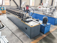 Machine de formage à rouleaux pour tôles de métal à haute efficacité, pour étagères, rails, portes de garage, portes à enroulement