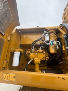 รถขุดมือสอง Cat 320D ของแท้จากญี่ปุ่น ขนาด 20 ตัน รถขุดไฮดรอลิกขนาดกลาง สภาพดี รถขุด Caterpillar มือสองในเซี่ยงไฮ้ - Product Image 2