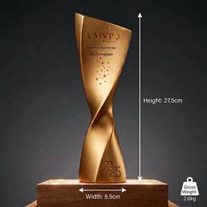 Trofeo <span class=keywords><strong>de</strong></span> Pilar Personalizado <span class=keywords><strong>de</strong></span> Lujo con Diseño Dorado en Espiral para Premio al Logro, Premio <span class=keywords><strong>de</strong></span> Reconocimiento Moderno Premium para MVP Corporativo con Caja <span class=keywords><strong>de</strong></span> Regalo - Product Image 4