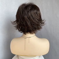 Perruque synthétique courte brune coupe pixie avec frange moelleuse pour femme, résistante à la chaleur, lisse et soyeuse, ondulée, dégradée, fabriquée à la machine