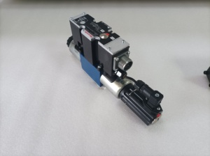 สัดส่วนทิศทาง4wree 6 V08-2X/G24K31/F1V R900921427ควบคุมทิศทาง4ทิศทาง - Product Image 3