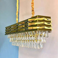 Lampes suspendues de table à manger de style nordique moderne, lustre en cristal doré avec un design luxueux, taille moyenne, installation suspendue