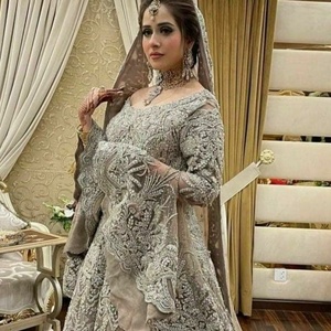 Elegante-vestido de novia largo hasta el suelo, con hermoso embellecedor de cuentas de cristal, para boda, 2021 - Product Image 1