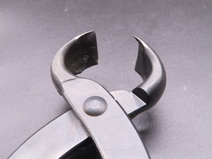 Herramientas de poda de bonsái profesionales japonesas Tanabe con hoja de acero, agarre antideslizante y resistencia al calor - Product Image 5