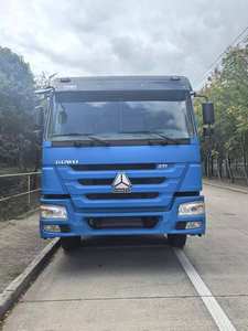 Camión Volquete Usado Económico Howo371 4x8 31 Toneladas, Pocas Horas de Trabajo, Motor Cummins de 249KW, Modelo 2024, Euro4/Euro5, Gran Oferta - Product Image 3