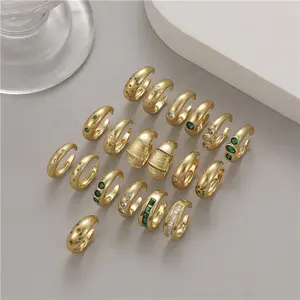 Großhandel Bulk Ringe Edelstahl Mode Vintage Zirkonia Open Chunky vergoldeten Ring für Männer