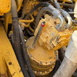 Excavatrice d'occasion Komatsu PC460-8 2018, 5000 heures, d'origine, grande taille, à vendre à bas prix pour les projets d'ingénierie en matière d'énergie et de ressources - Product Image 6