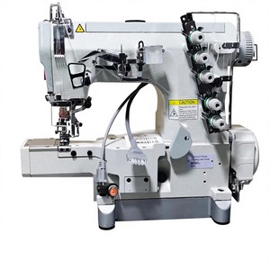 Machine à coudre industrielle à point de surjet automatique à trois aiguilles et cinq fils CP-600D avec coupe-fil - Product Image 1