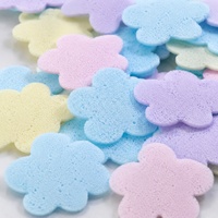 Feuilles de savon en papier bio en forme de pétale, se dissolvant instantanément dans l'eau, offrant un nettoyage en profondeur, savon floral en papier, tablettes de savon portables