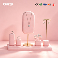 Rak Perhiasan Grosir Kain Mikrofiber Ramah Lingkungan FORTE, Rak Anting dan Gelang, Stand Display Perhiasan Custom untuk Toko