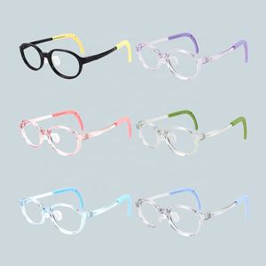 Monturas <span class=keywords><strong>de</strong></span> Silicona Ovaladas <span class=keywords><strong>para</strong></span> <span class=keywords><strong>Gafas</strong></span> <span class=keywords><strong>para</strong></span> Niños, Certificadas por la CE, Aptas <span class=keywords><strong>para</strong></span> que los Niños las Usen al Leer y <span class=keywords><strong>Ver</strong></span> el Pizarrón - Product Image 6