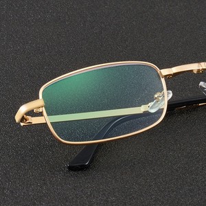 Mini kim loại gấp Kính đọc sách nhỏ tròn vuông xách tay có thể gập lại ánh sáng màu xanh chặn gấp Kính đọc sách với trường hợp - Product Image 6