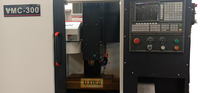 Machine de fraisage CNC verticale miniature à 3 axes VMC320 de précision à faible coût avec broche BT30