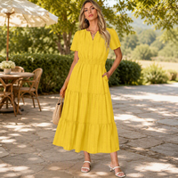 Robe longue décontractée pour femme, unie, respirante, à col en V, manches courtes, broderie jacquard, taille smockée, à volants, avec poches, idéale pour les vacances