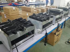 Gaufrier commercial rotatif 220V en acier inoxydable avec plaques antiadhésives pour restaurant et station petit-déjeuner - Product Image 4