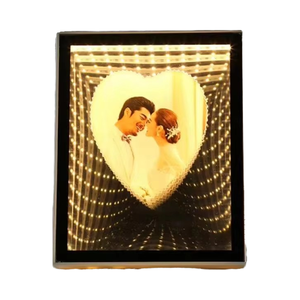 Cabina DE FOTOS LED 3 en 1 moderna personalizada, espejo mágico luminoso con luces de noche de cristal cuadradas para sala de estar, lámpara de tamaño medio - Product Image 1