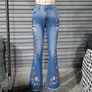 Nouveau jean pour <span class=keywords><strong>femme</strong></span> à jambe droite, taille mi-haute, brodé, à haute élasticité, coupe ample et décontractée, motif floral, vente directe usine - Product Image 6