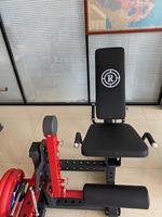 Appareil d'entraînement multifonctionnel 3-en-1 pour flexion et extension des jambes en acier au carbone, machine musculaire pour abdominaux et levage des hanches en position assise
