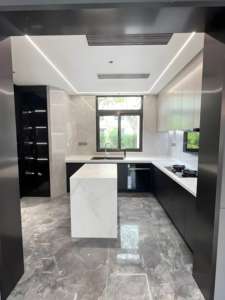 Chine Petite cuisine moderne populaire Ensemble d'armoires de cuisine en mélamine Kitchenette en bois - Product Image 6